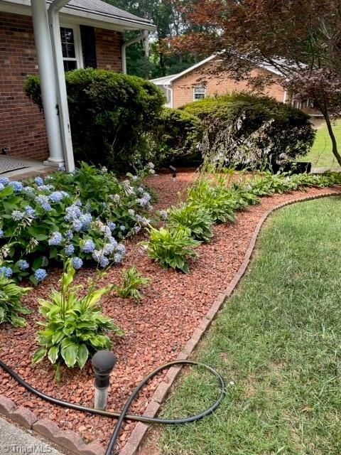 2540 Farmbrook Rd, Winston Salem, NC 27103 photo 5