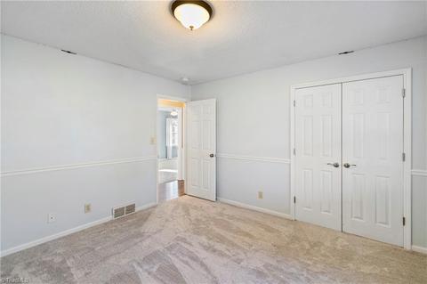 2540 Farmbrook Rd, Winston Salem, NC 27103 photo 20