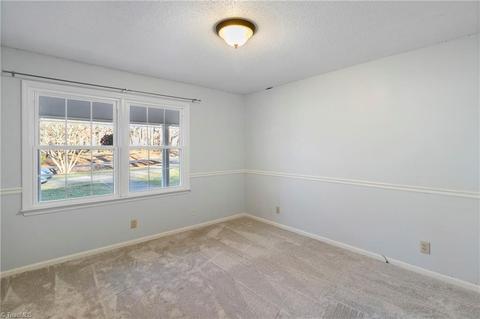 2540 Farmbrook Rd, Winston Salem, NC 27103 photo 19