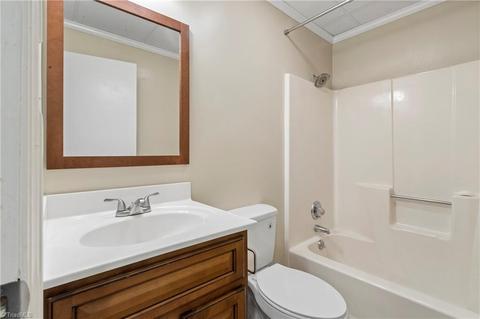 2540 Farmbrook Rd, Winston Salem, NC 27103 photo 28