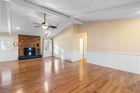 2540 Farmbrook Rd, Winston Salem, NC 27103 photo 8