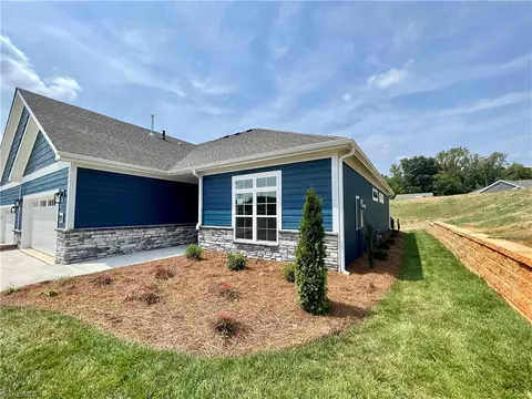 118 Mountain Maple Dr, King, NC 27021 photo 4
