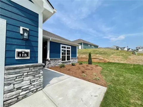 118 Mountain Maple Dr, King, NC 27021 photo 3