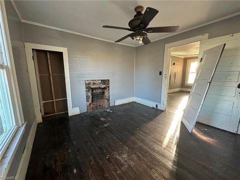 203 Coltrane Ave, High Point, NC 27260 photo 6