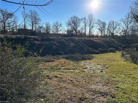 203 Coltrane Ave, High Point, NC 27260 photo 21