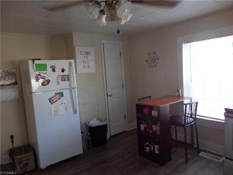 410 Spring St, Denton, NC 27239 photo 14