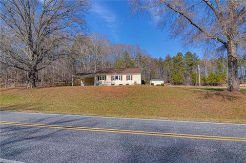 1992 Bolejack Rd, Germanton, NC 27019 photo 37