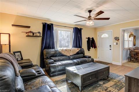 1992 Bolejack Rd, Germanton, NC 27019 photo 6