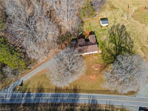 1992 Bolejack Rd, Germanton, NC 27019 photo 31