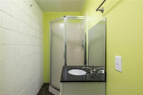 106 Smith Dr, Pilot Mountain, NC 27041 photo 20