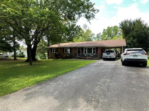 2254 Old Pipers Gap Rd, Cana, VA 24317