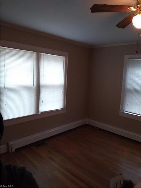 817 Unity St, Thomasville, NC 27360 photo 5