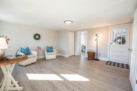 125 Pulliam St, King, NC 27021 photo 4