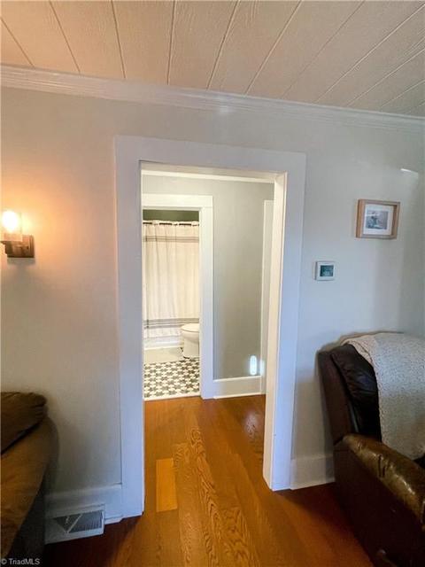 370 Armstrong Rd, Pilot Mountain, NC 27041 photo 7
