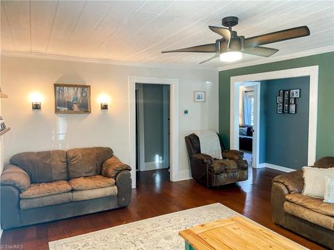 370 Armstrong Rd, Pilot Mountain, NC 27041 photo 14