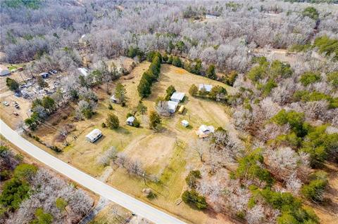 3889 Meadowbrook Dr, Trinity, NC 27370 photo 14