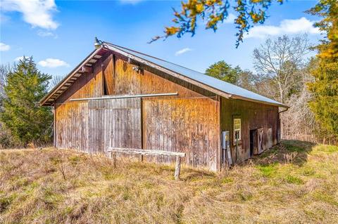 3889 Meadowbrook Dr, Trinity, NC 27370 photo 3