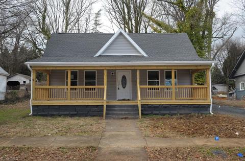720 S Jackson St, Salisbury, NC 28144 photo 1