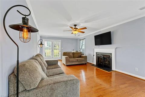 3678 Single Leaf Ct, High Point, NC 27265 photo 5