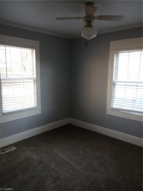 114 Wall St, King, NC 27021 photo 6