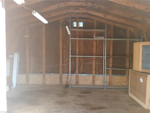 114 Wall St, King, NC 27021 photo 13