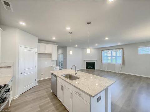4209 Limestone Ct, Clemmons, NC 27012 photo 7