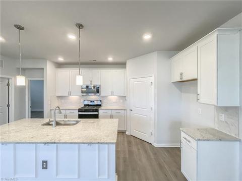 4209 Limestone Ct, Clemmons, NC 27012 photo 11