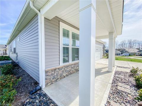 4209 Limestone Ct, Clemmons, NC 27012 photo 2