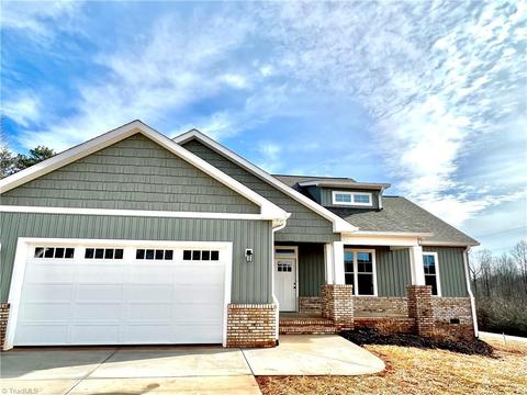104 Arrowood Ln, Harmony, NC 28634 photo 40
