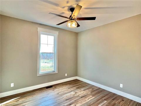 104 Arrowood Ln, Harmony, NC 28634 photo 26