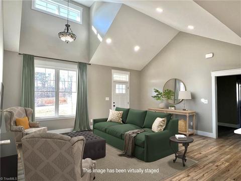 104 Arrowood Ln, Harmony, NC 28634 photo 3