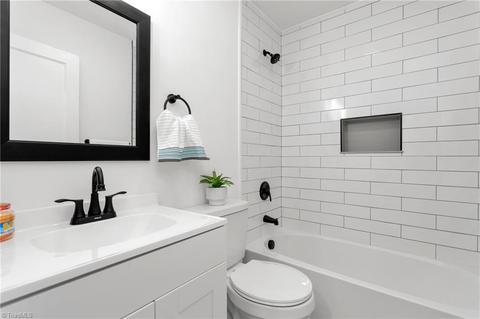 325 Phillips Ave, High Point, NC 27262 photo 8