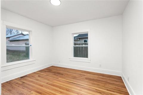 325 Phillips Ave, High Point, NC 27262 photo 15