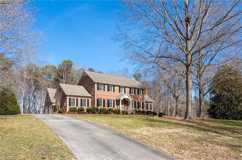 8904 Cedar Spring Dr, Colfax, NC 27235 photo 40