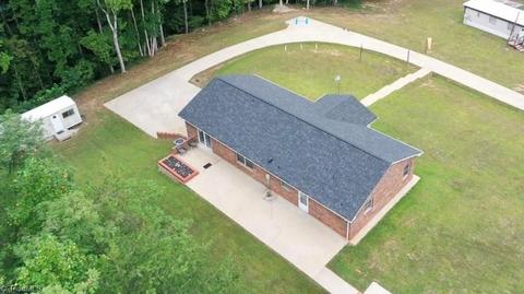 2384 Eggleston Falls Rd, Ridgeway, VA 24148 photo 2