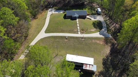 2384 Eggleston Falls Rd, Ridgeway, VA 24148 photo 8