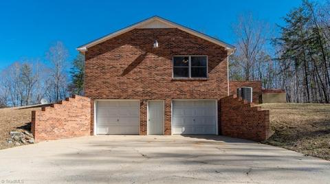 2384 Eggleston Falls Rd, Ridgeway, VA 24148 photo 17