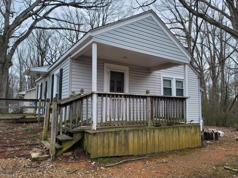 458 E Salisbury St, Denton, NC 27239 photo 7