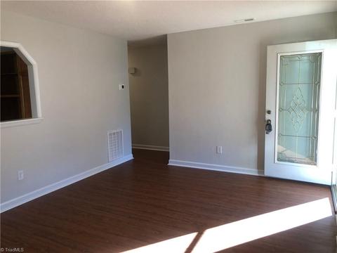 104 White Oak Dr, King, NC 27021 photo 12