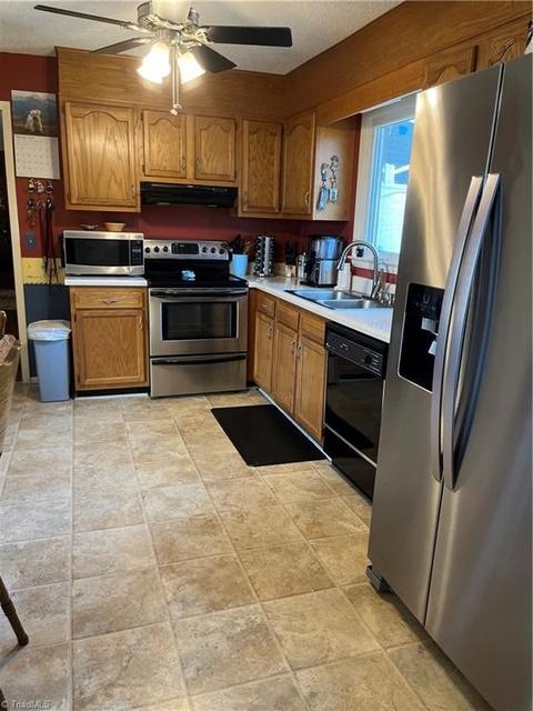 210 Stokes Forest Dr, King, NC 27021 photo 14