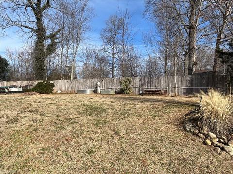 210 Stokes Forest Dr, King, NC 27021 photo 32