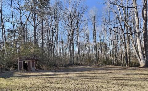 237 Yorkfield Dr, Elkin, NC 28621 photo 14