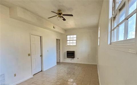 237 Yorkfield Dr, Elkin, NC 28621 photo 5