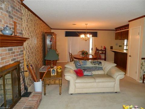 479 Robin Ln, Archdale, NC 27263 photo 5
