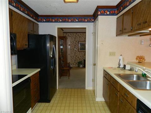 479 Robin Ln, Archdale, NC 27263 photo 10