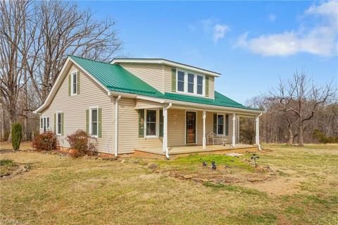 452 Perkinson Rd, Ruffin, NC 27326 photo 4