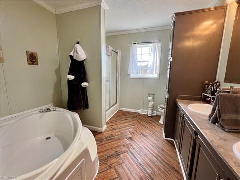 10127 Boone Trl, Purlear, NC 28665 photo 19