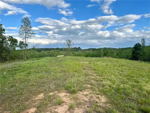 000 Nc Highway 67, Jonesville, NC 28642
