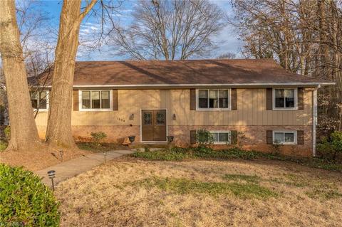1204 Bearhollow Rd, Greensboro, NC 27410 | 28 Photos | MLS #1096511 ...