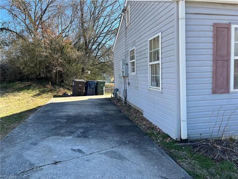 408 Dixie St, Lexington, NC 27292 photo 18